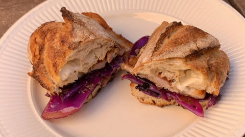 BOCADILLO DE LOMBARDA