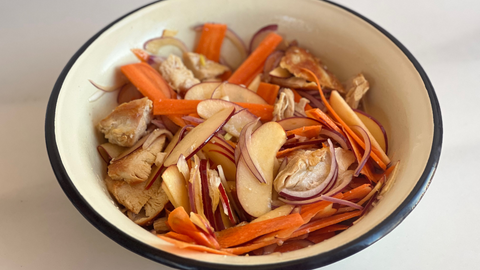 ENSALADA DE ZANAHORIA Y POLLO