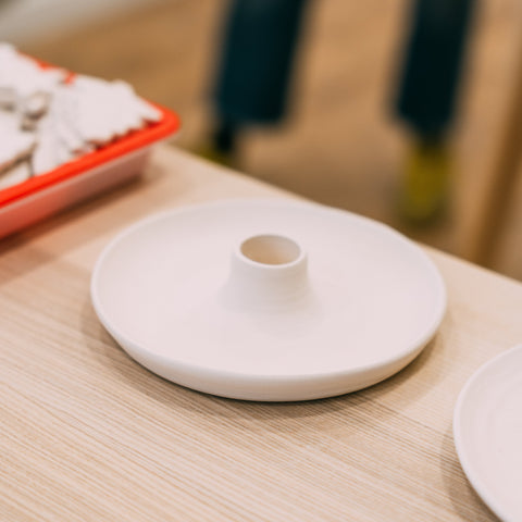 Taller de cerámica: decora tu portavelas